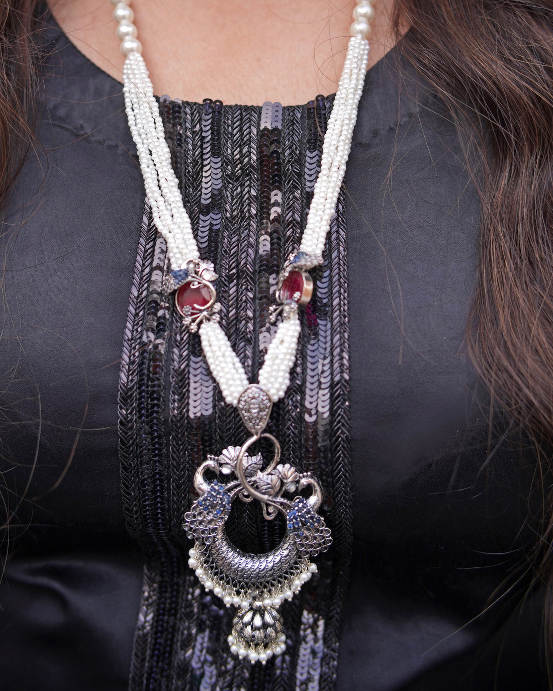 Aabroo Silver Mala