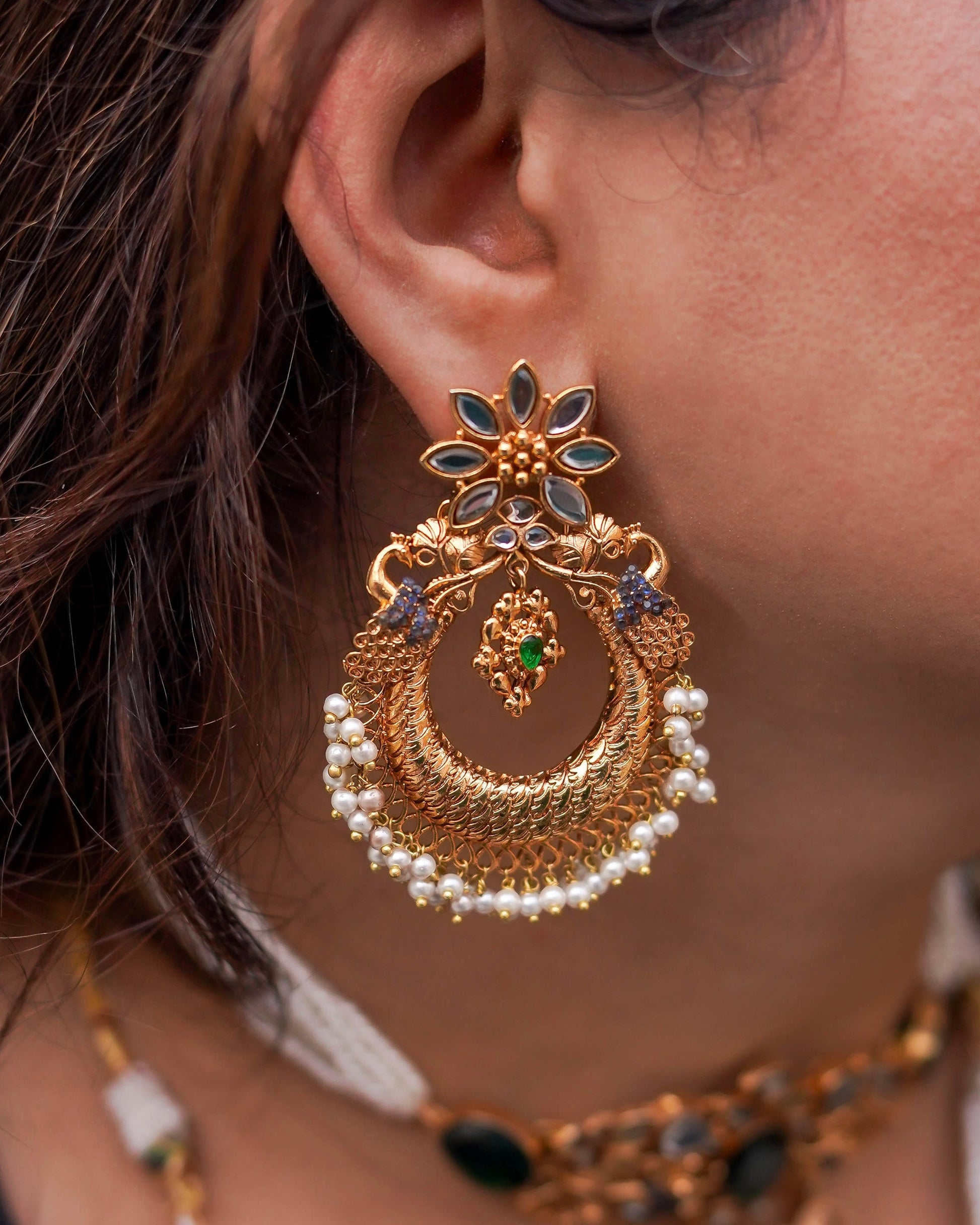 Jan-e-Ada Kundan Earrings