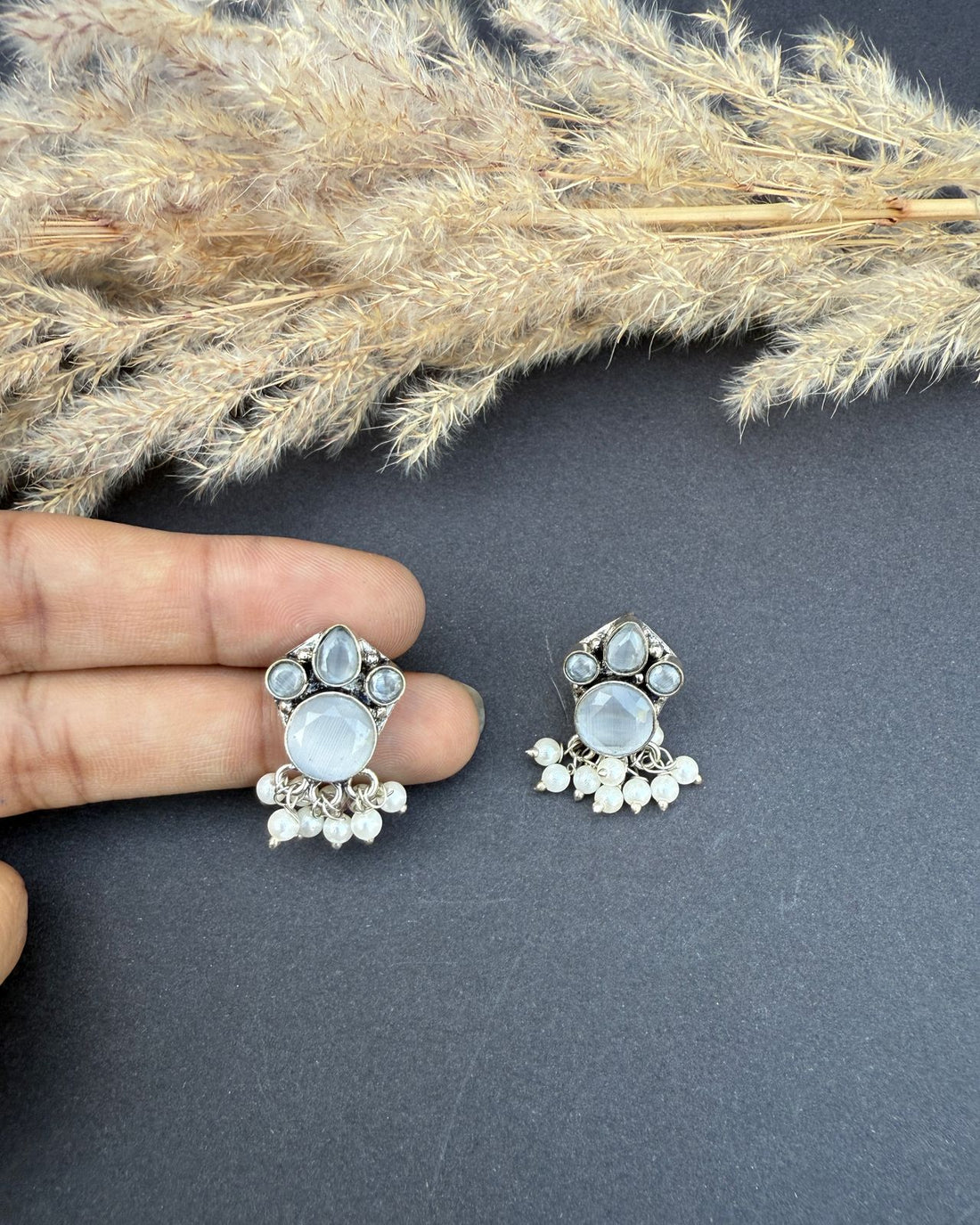 Iskra Earrings