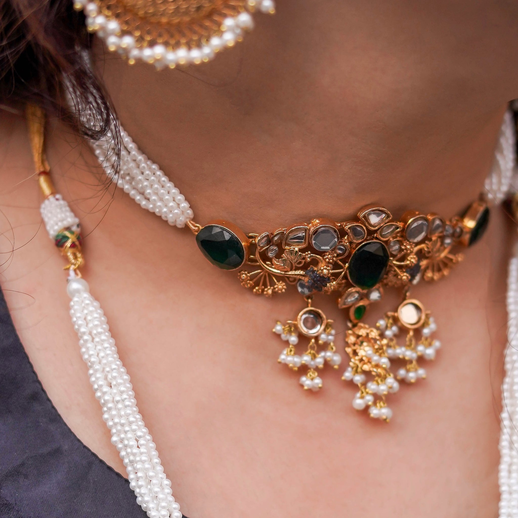 Azal-e-Aqs Kundan Choker