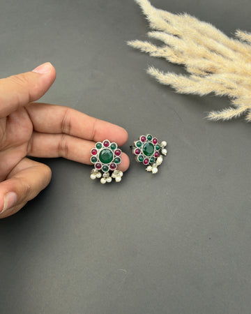 Zarminay Earrings green