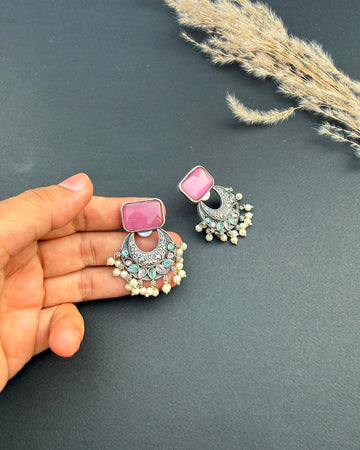 Zariya Earrings lilac