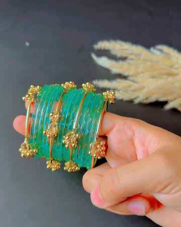 Valika   Bangles Set