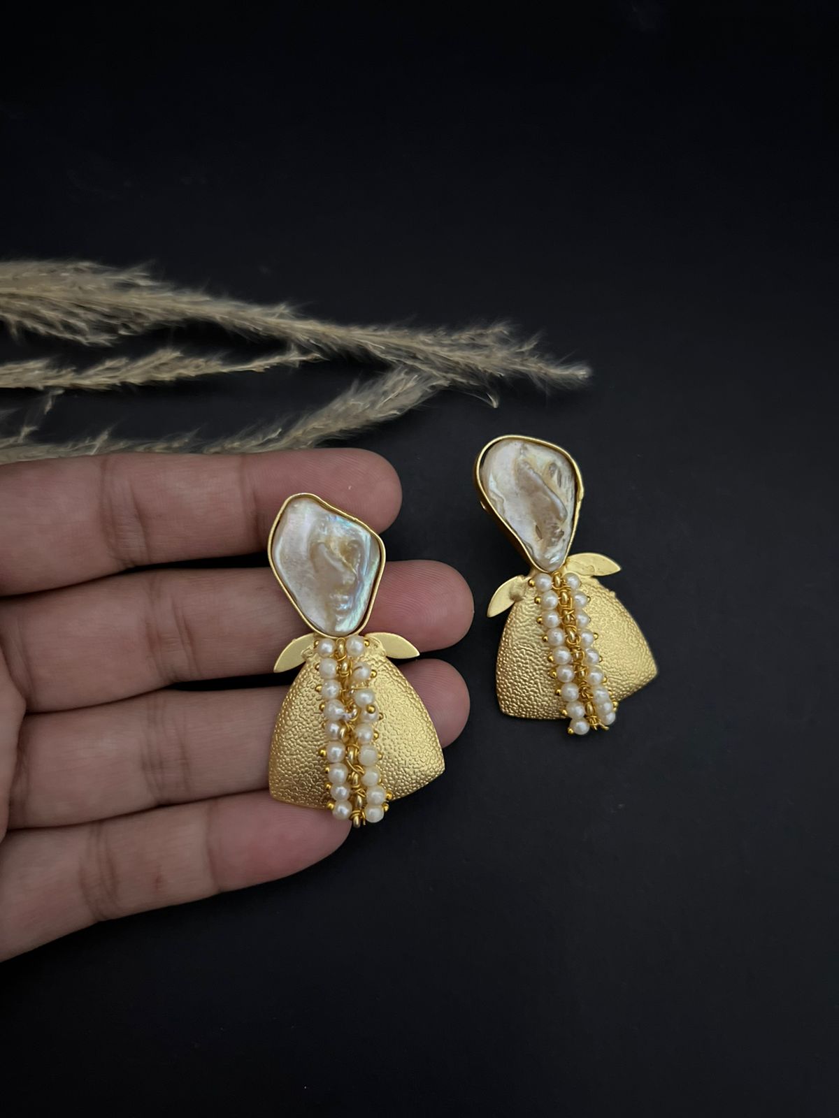 Aamiraa Earrings