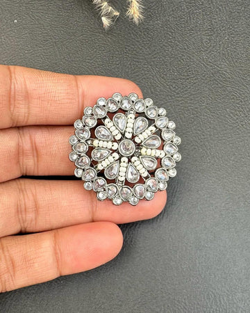 Sanaya Ring