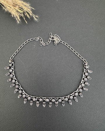 Raaliyaah Choker