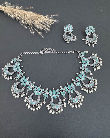 Oaairayah Necklace Set