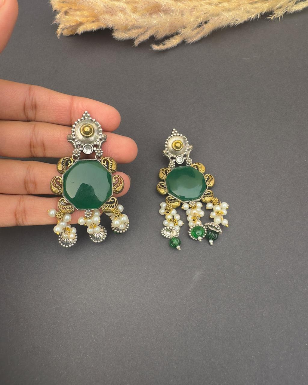 Husun Earrings Green