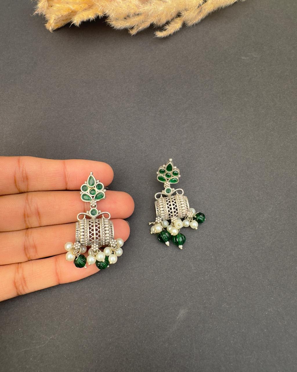 Jizel Earrings Green