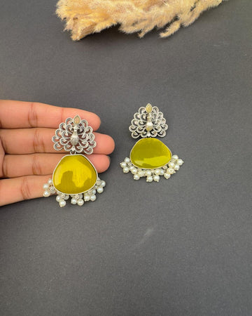 Smaah Earrings Yellow