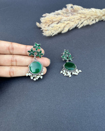 Esita Earrings Green