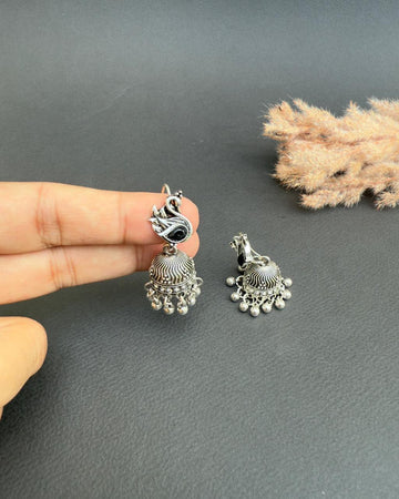 Nayla Earrings