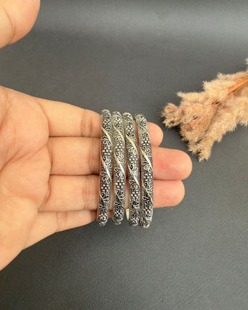 Wali Bangles Set