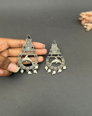 Ravah Earrings