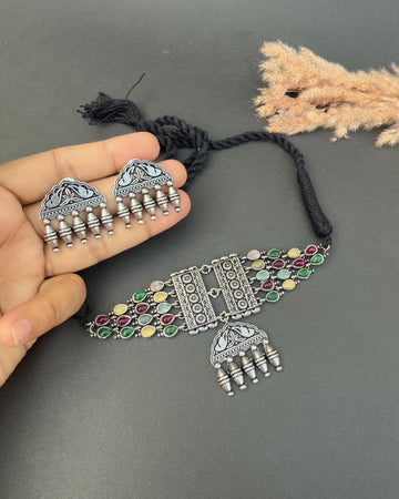 swaiba necklac set Multi