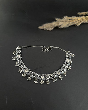 Hiba Choker