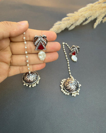 Yasna Earrings (D.C)