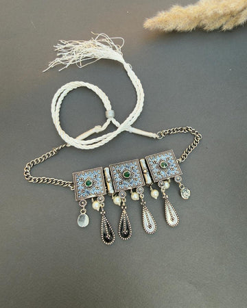 Ladan Choker