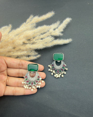 Zariya Earrings Green