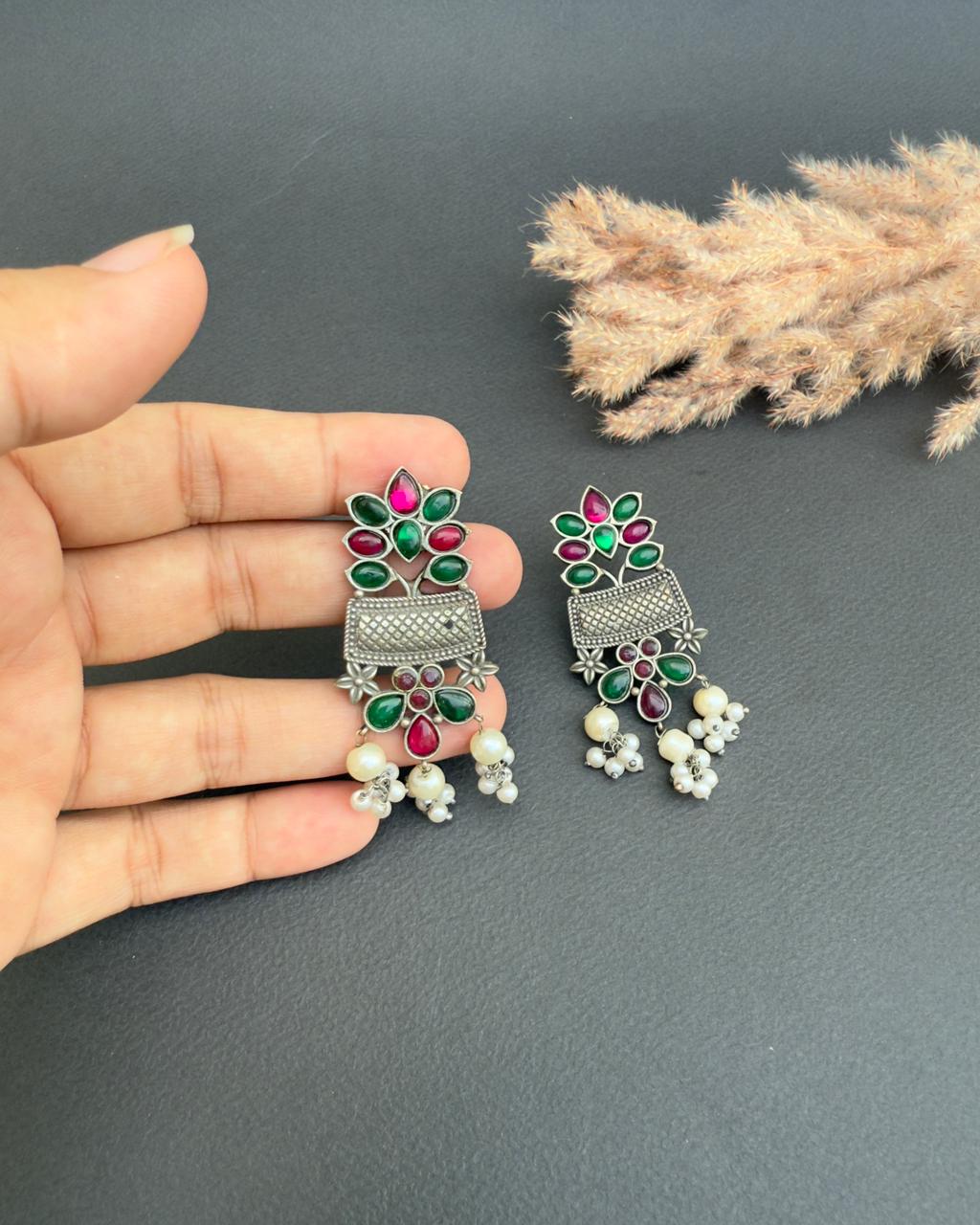 Valiqa Earrings