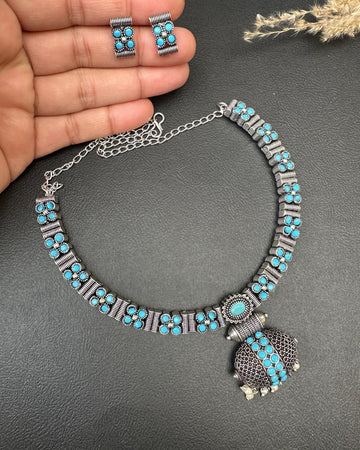 Atiya Choker Set Blue